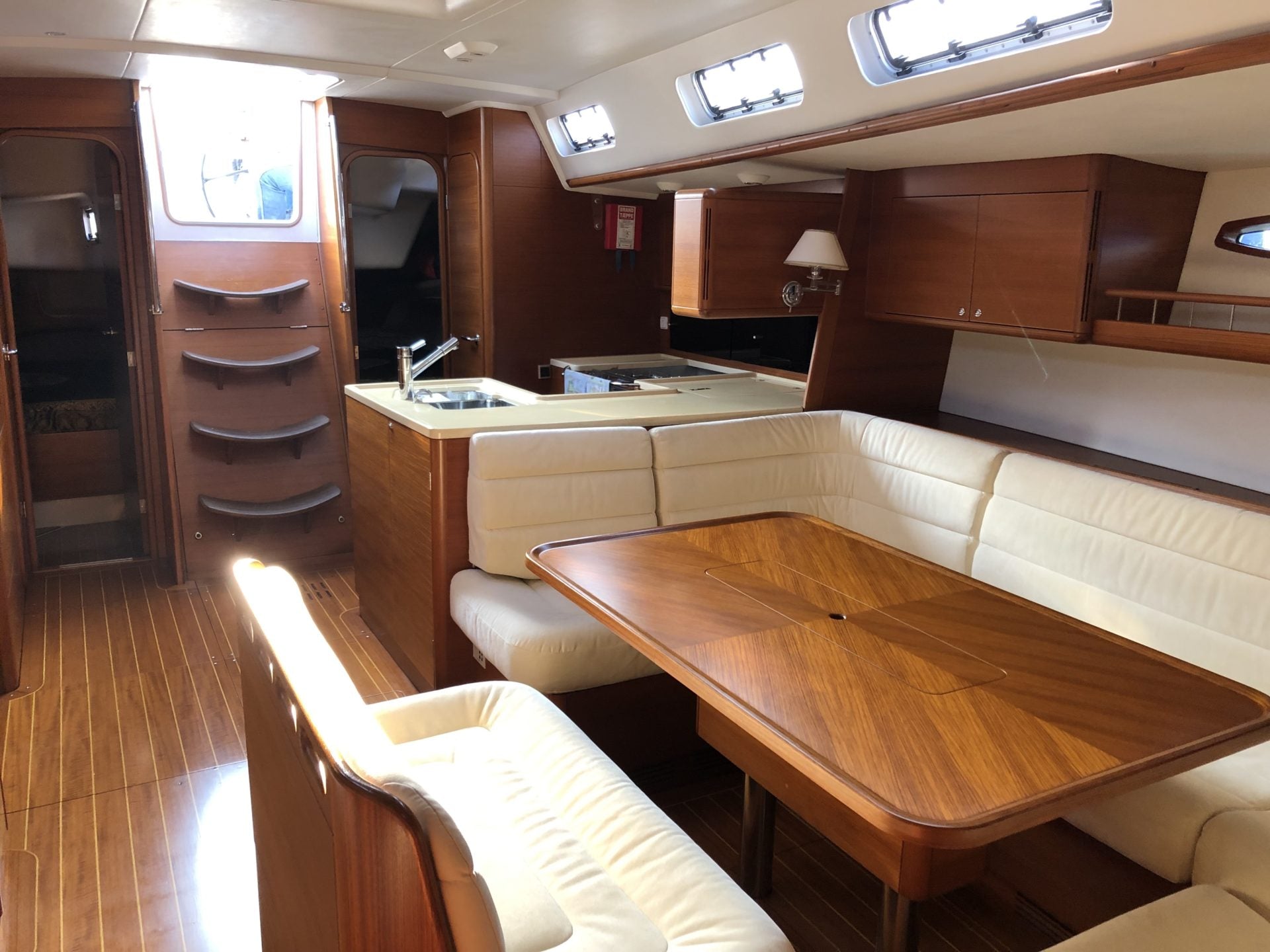 X-Yachts 55 for sale - Yachties.Club